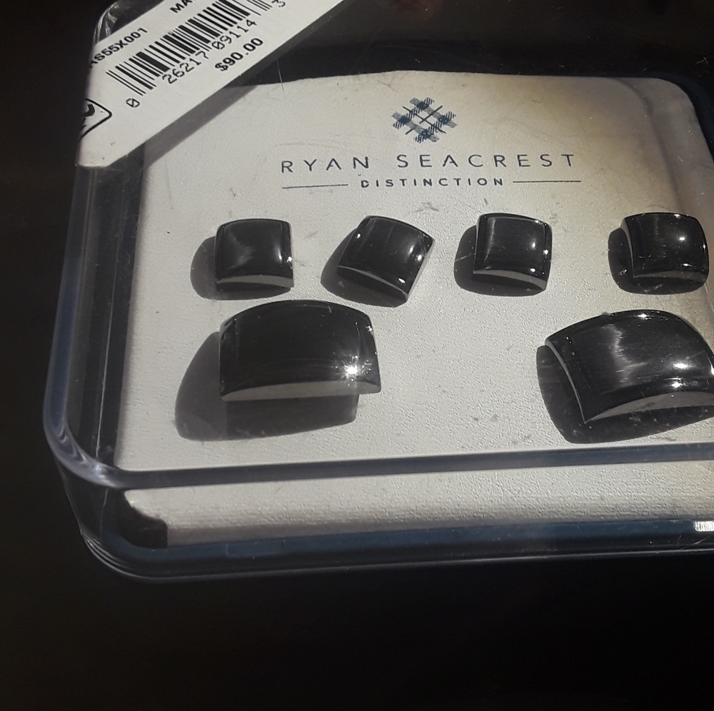 Ryan Seacrest high end cuff links